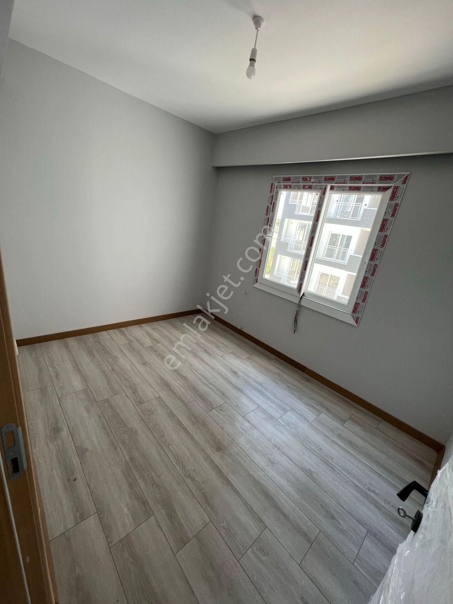 Emfadan Sarıçamda Çarkıpare Mah.stadyum Yanında 2+1 Daire - Görsel 3