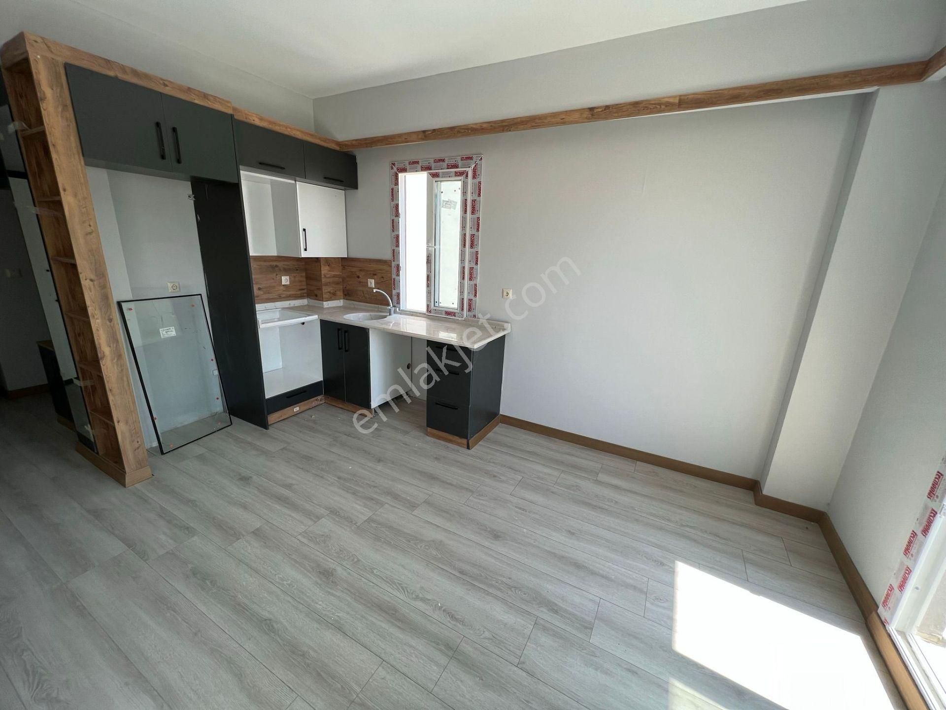 Emfadan Sarıçamda Çarkıpare Mah.stadyum Yanında 2+1 Daire - Görsel 11