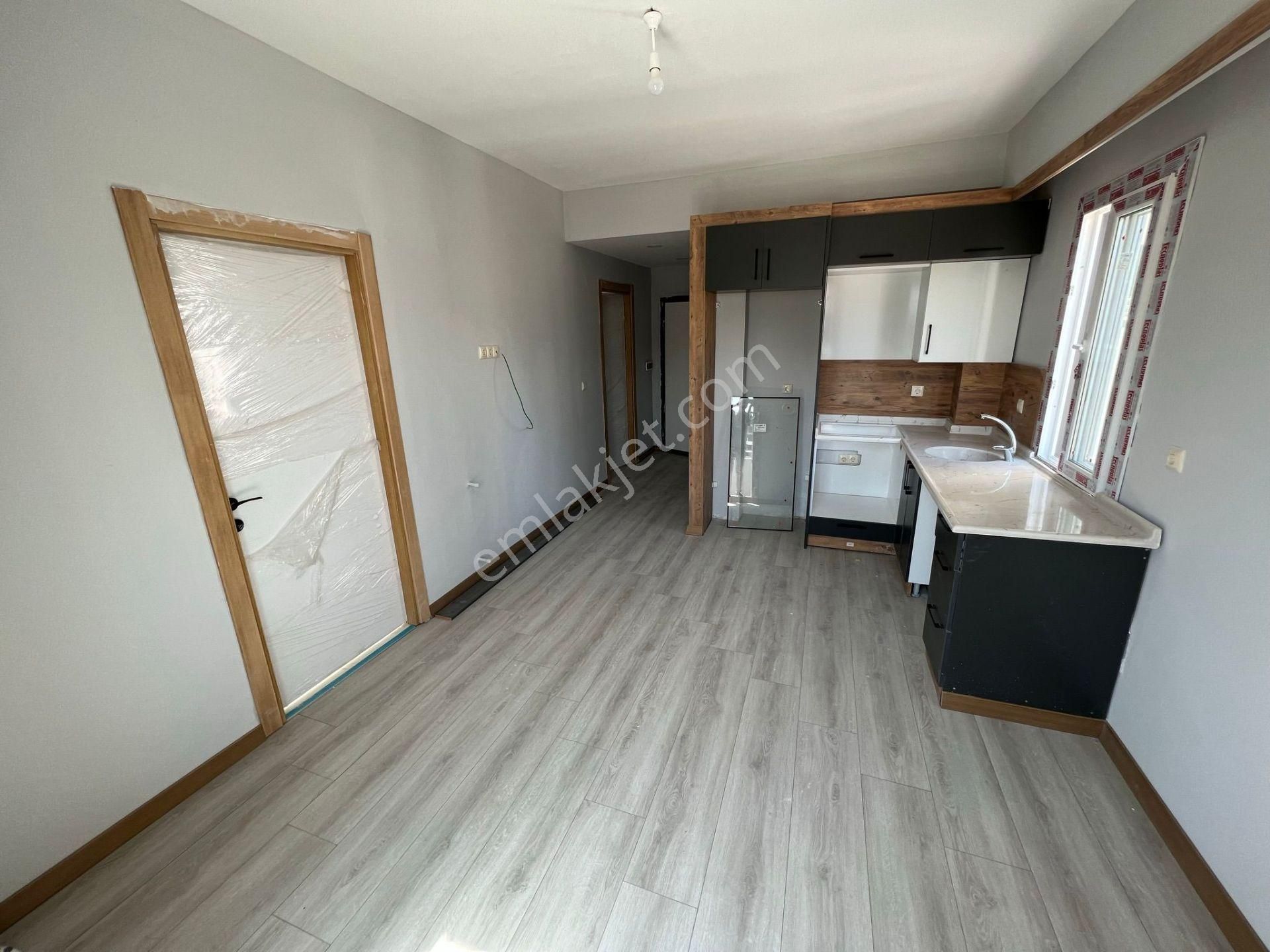 Emfadan Sarıçamda Çarkıpare Mah.stadyum Yanında 2+1 Daire - Görsel 9