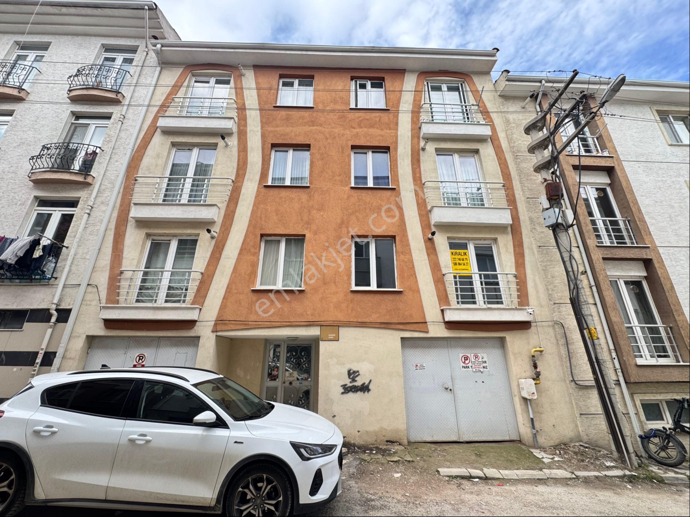 Pera'dan Şirintepe Mah. Anadolu Üni. Yakını Kiralık 1+1 Daire