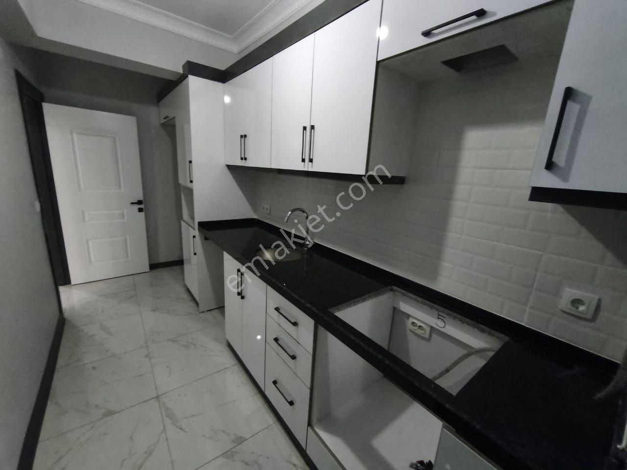 Satılık Bağcılar Güneşli Hürriyet Mah. 2+1 80m2 Sıfır Daire !!! - Görsel 20