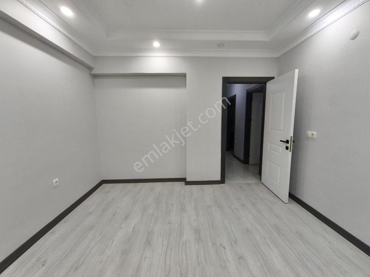 Satılık Bağcılar Güneşli Hürriyet Mah. 2+1 80m2 Sıfır Daire !!! - Görsel 7