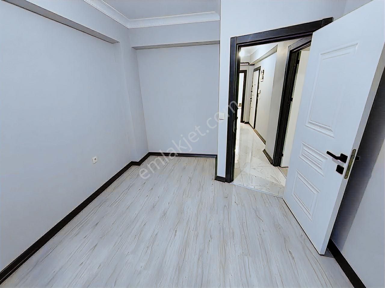 Satılık Bağcılar Güneşli Hürriyet Mah. 2+1 80m2 Sıfır Daire !!! - Görsel 5