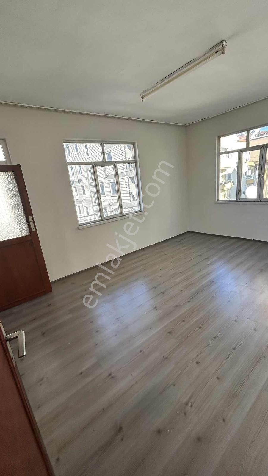 Yukarıpazarcı Mahallesi 3+1 3. Kat Kiralık Daire - Görsel 15