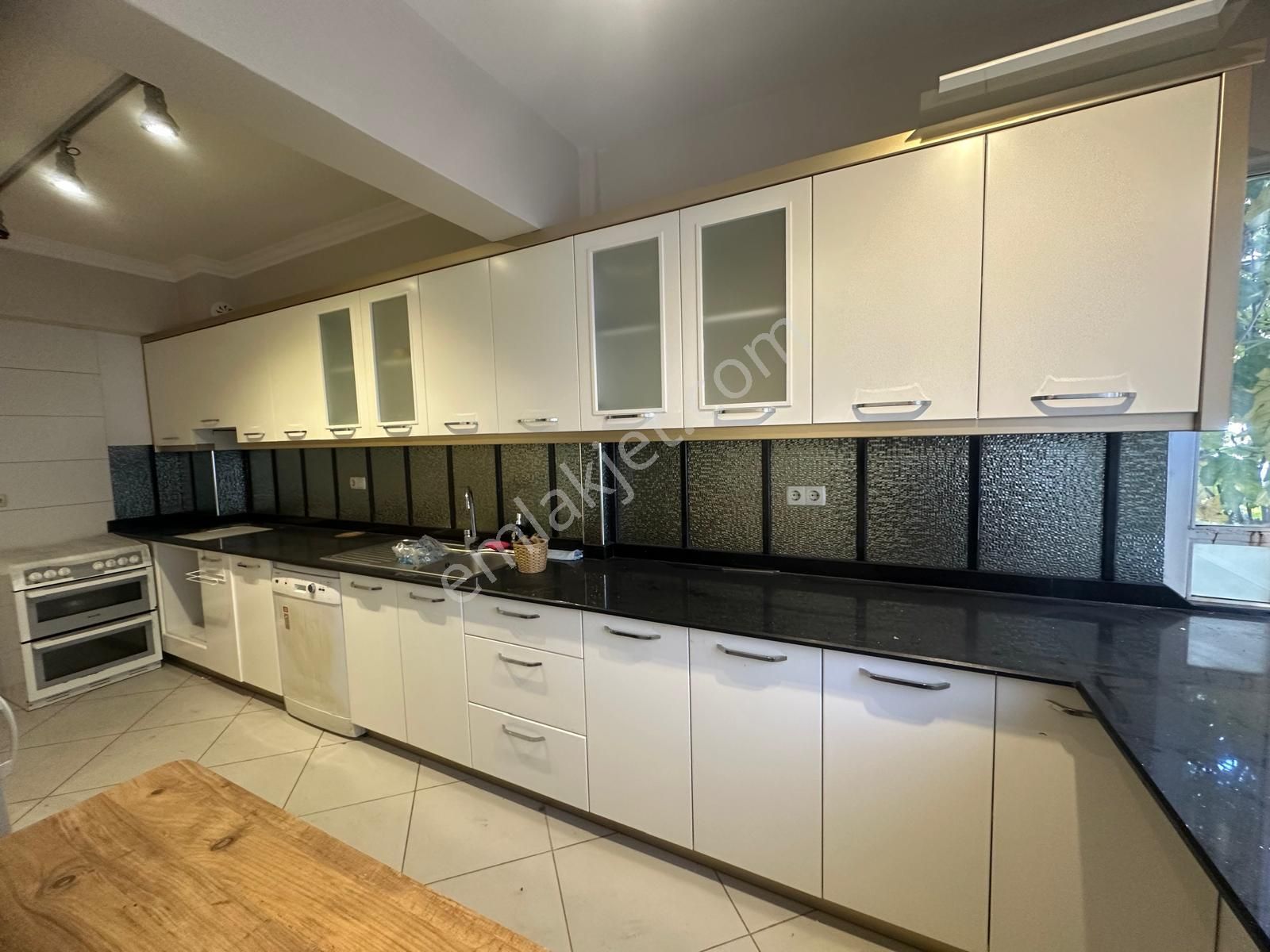 Alanya Güllerpınarı Mah.satılık 1+1 Daire - Görsel 7