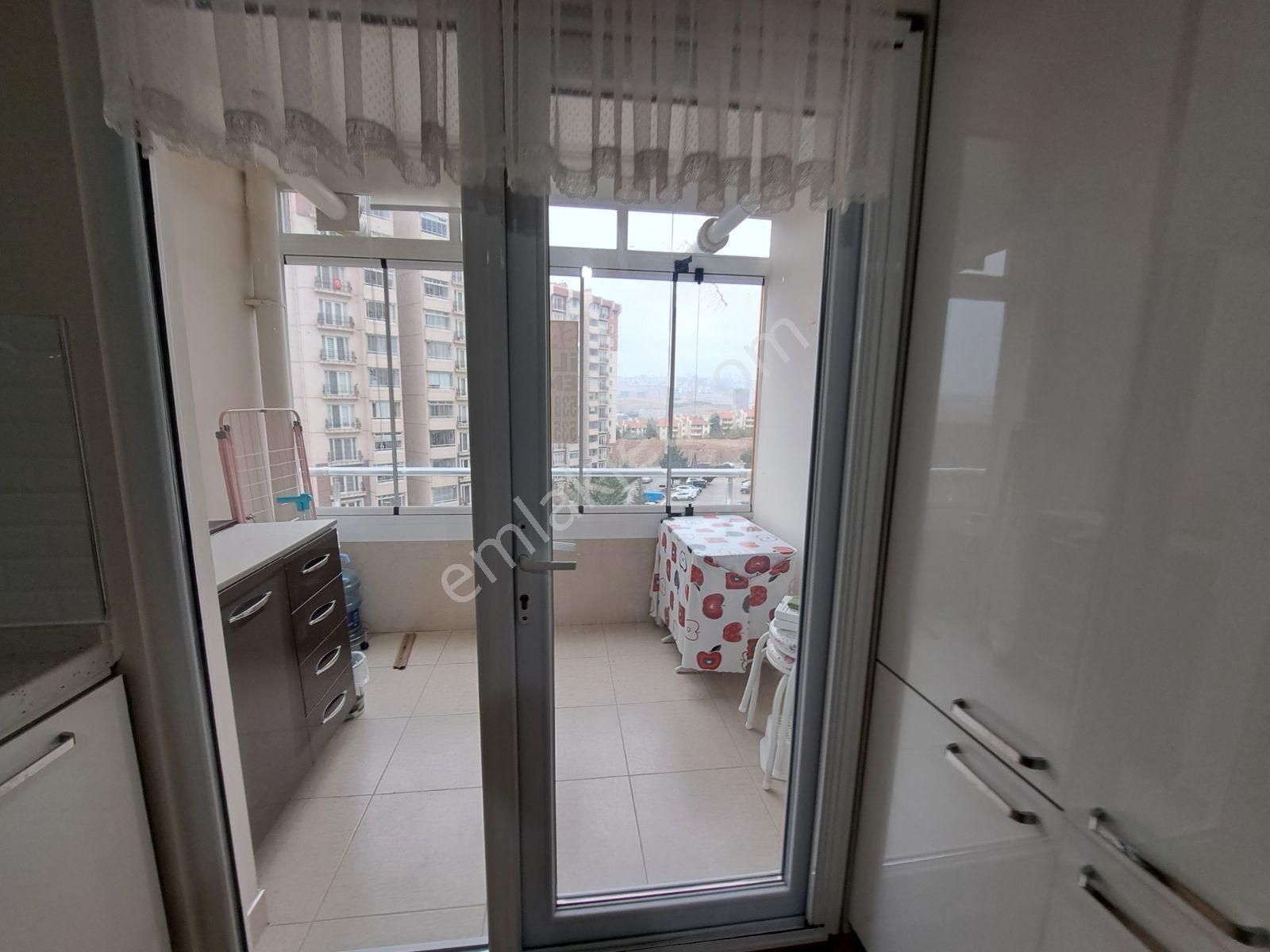 Turkuaz'da Full Yapılı Boş Satılık 3+1 - Görsel 25