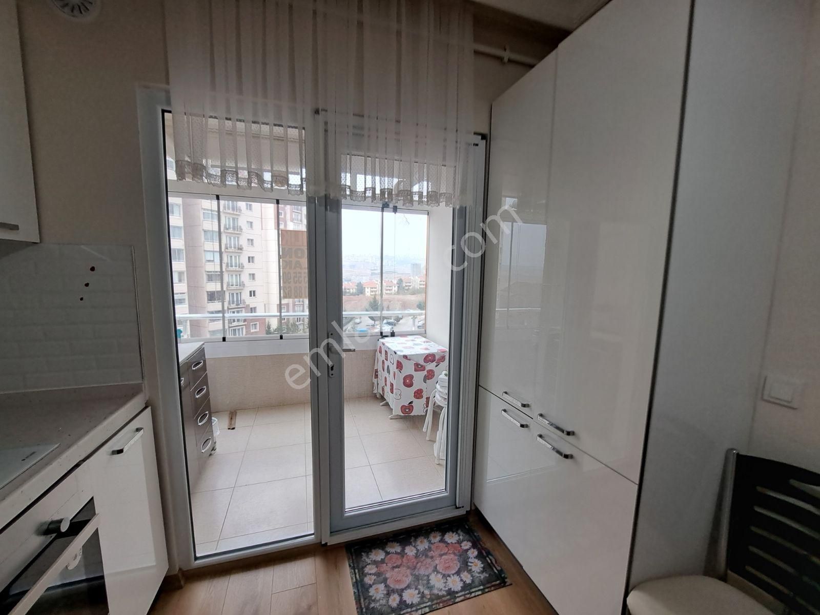 Turkuaz'da Full Yapılı Boş Satılık 3+1 - Görsel 16