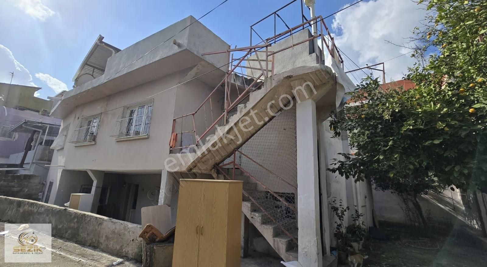 Adana Eski Havaalanı Civarı 195 Mt Tek Tapu 2 Katlı Müstakil Ev