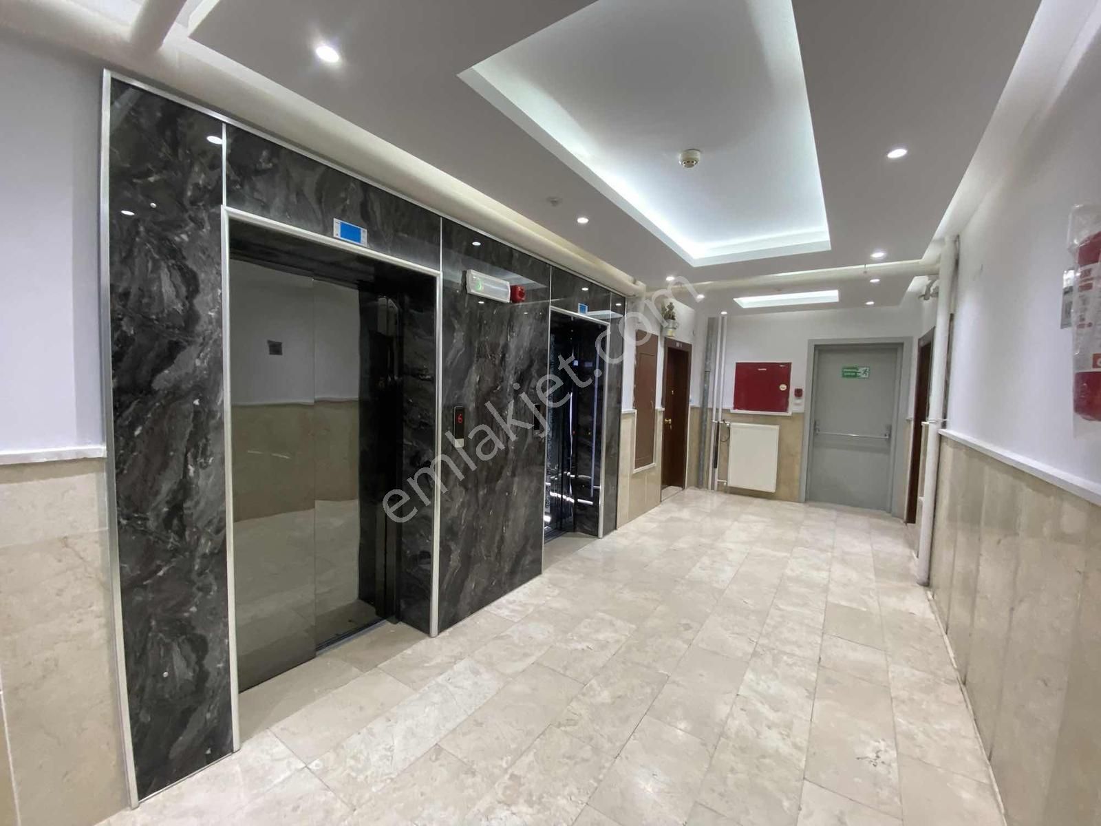 Turkuazda İlkokul Yakını 3+1 Satılık - Görsel 20