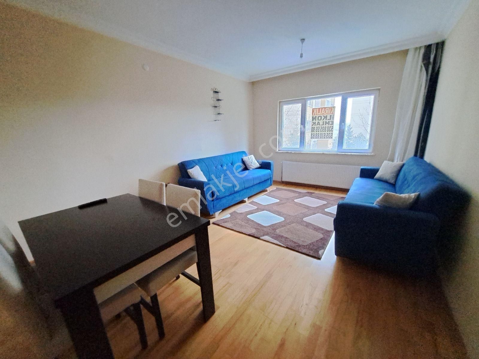 Turkuazda Spor Komkleksı Yakını Eşyalı 2+1