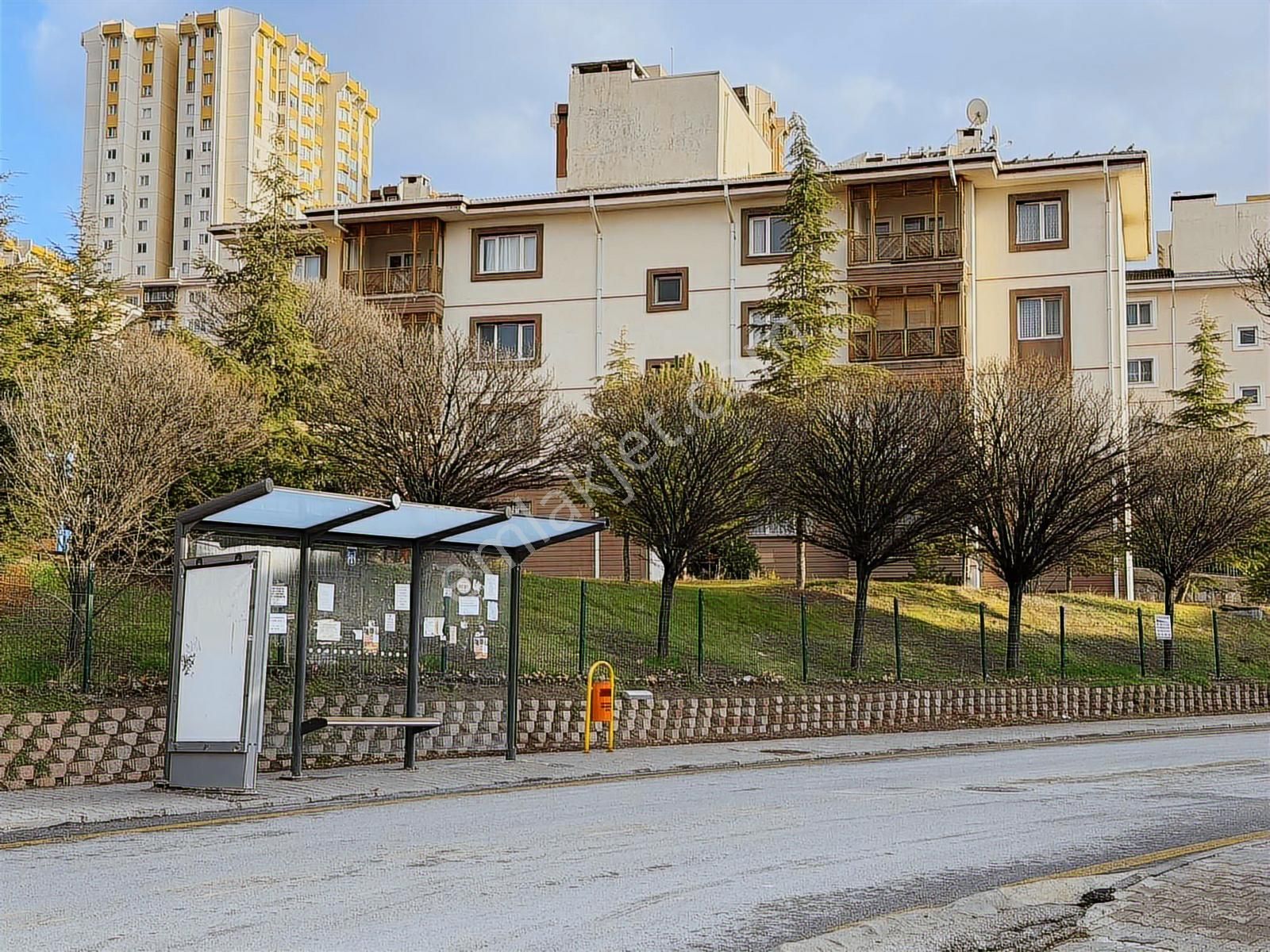 Turkuazın En Merkezi Konumunda Ara Kat Y-tipi