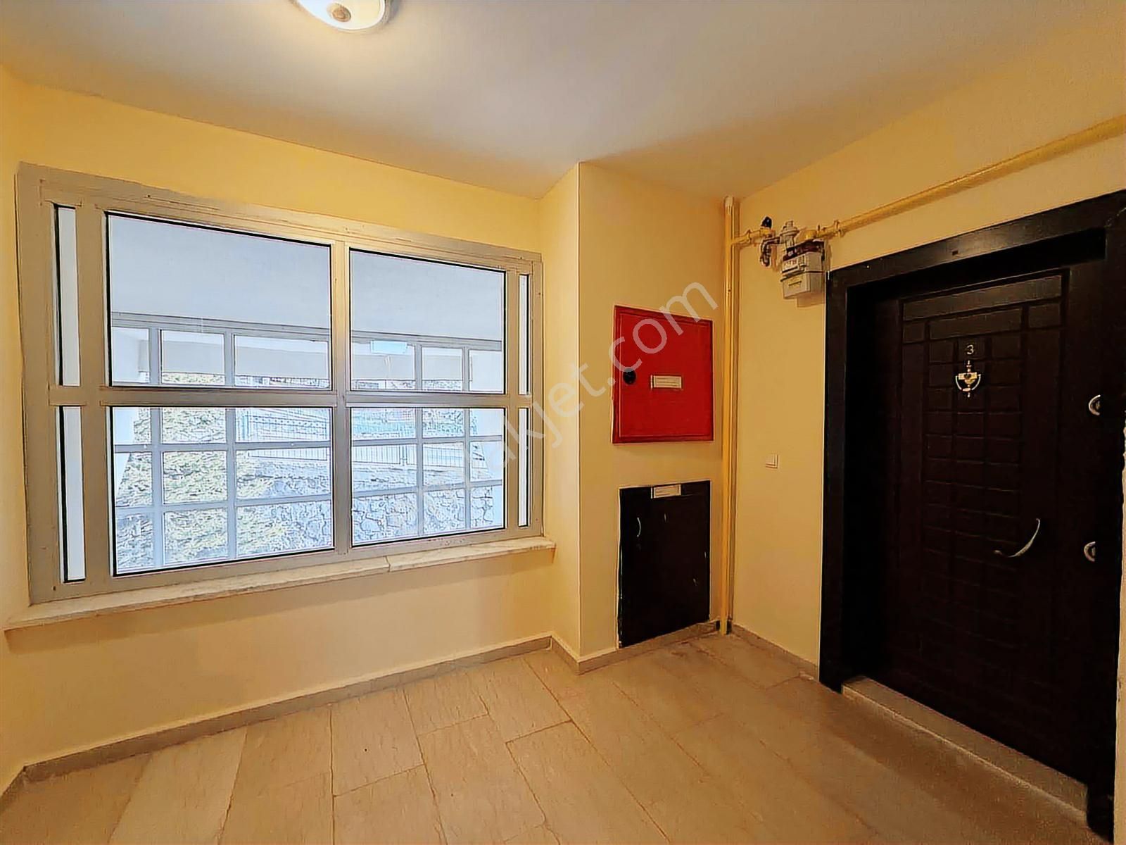 Turkuazın En Merkezi Konumunda Ara Kat Y-tipi - Görsel 3