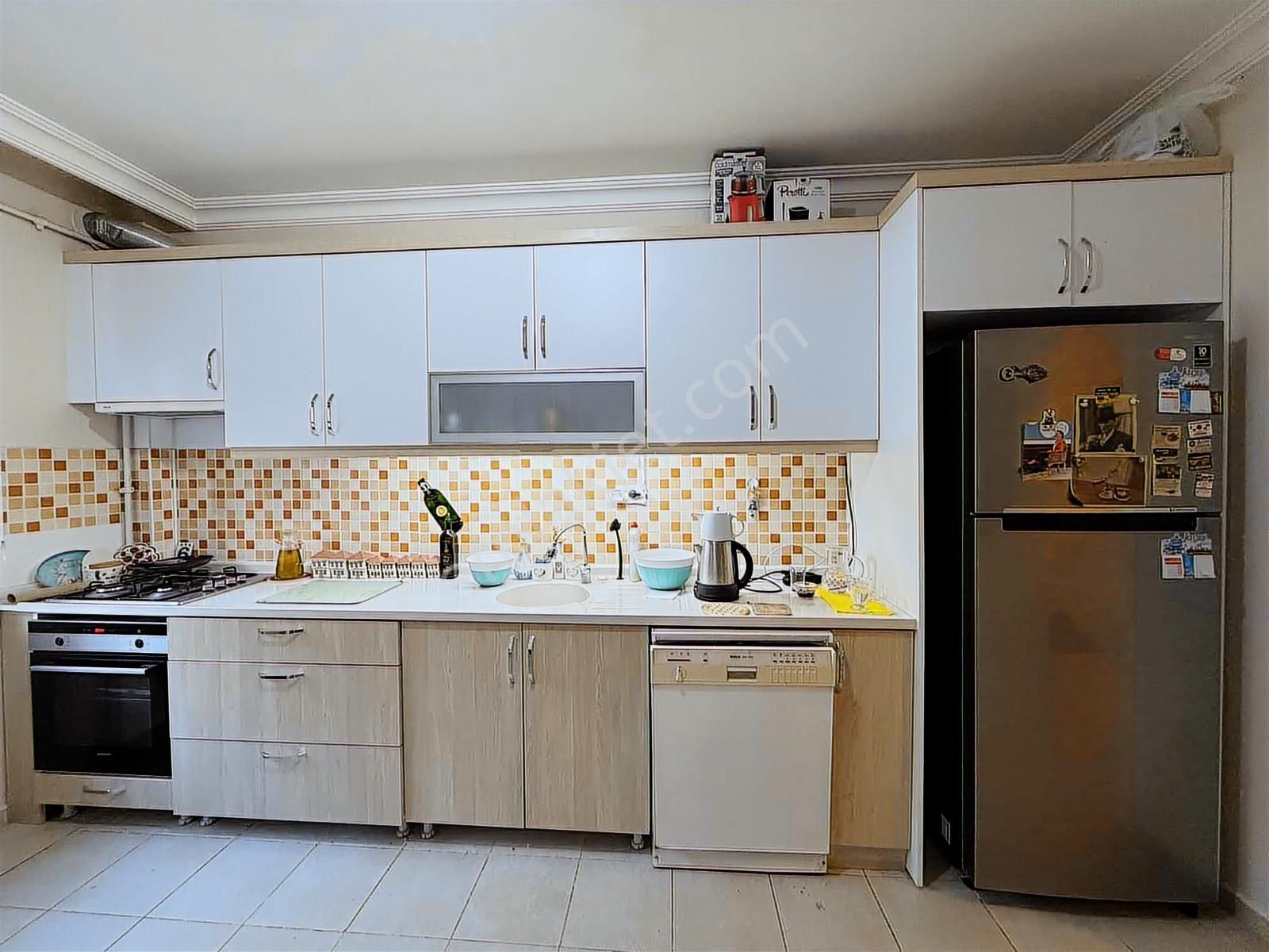 Turkuazın En Merkezi Konumunda Ara Kat Y-tipi - Görsel 2