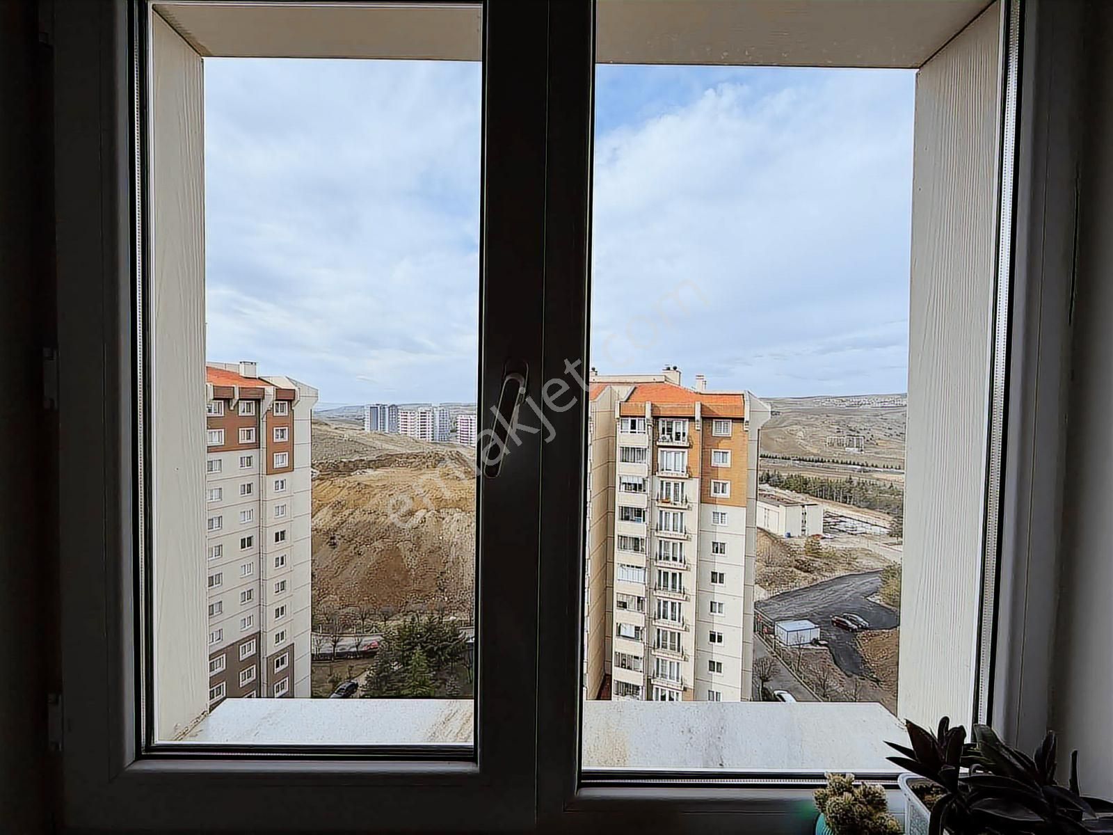 Turkuaz 1.bölge Canan Market Yanı Manzaralı 3+1 - Görsel 25