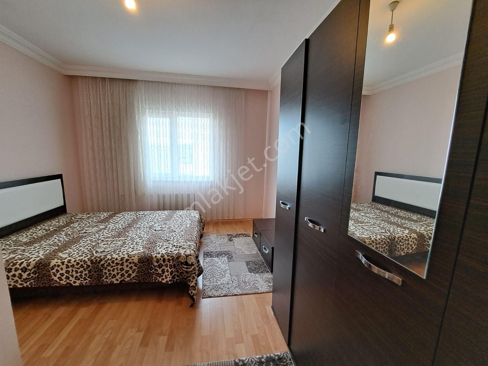 Turkuaz'da Ticaret Merkezi Yakını Eşyalı 2+1 - Görsel 6