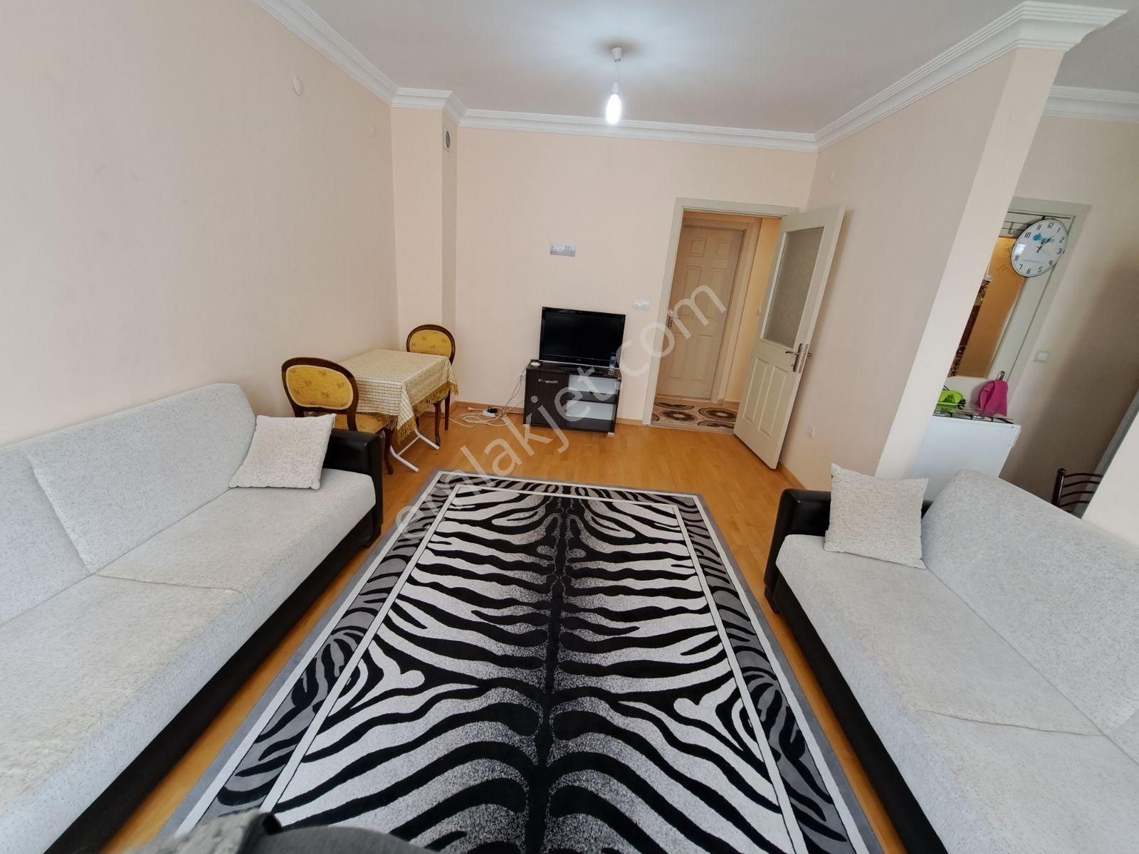 Turkuaz'da Ticaret Merkezi Yakını Eşyalı 2+1 - Görsel 9