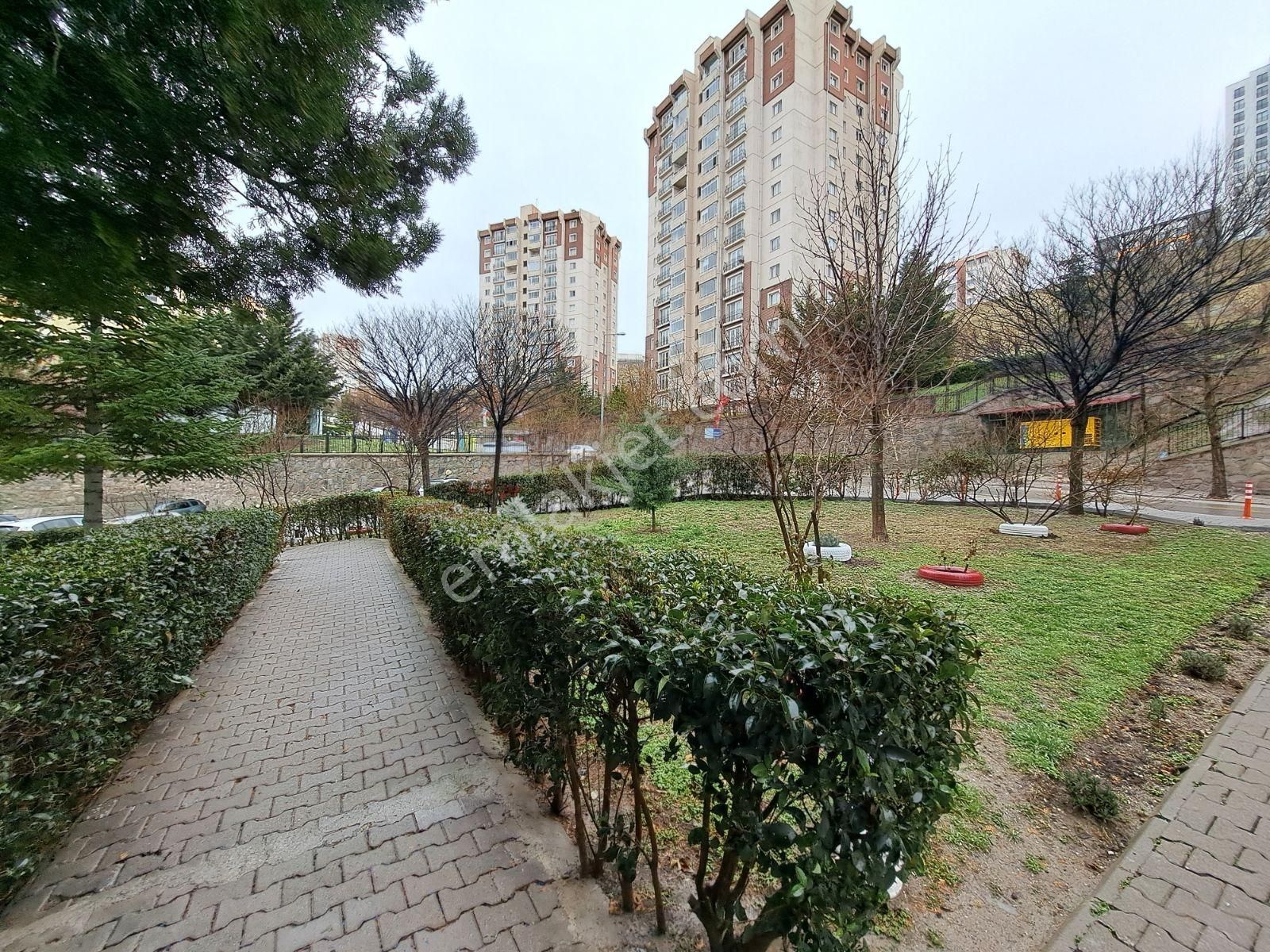 Turkuaz Yapılı Bakımlı 1 Bölge Canan Market Yakını 3+1 - Görsel 12