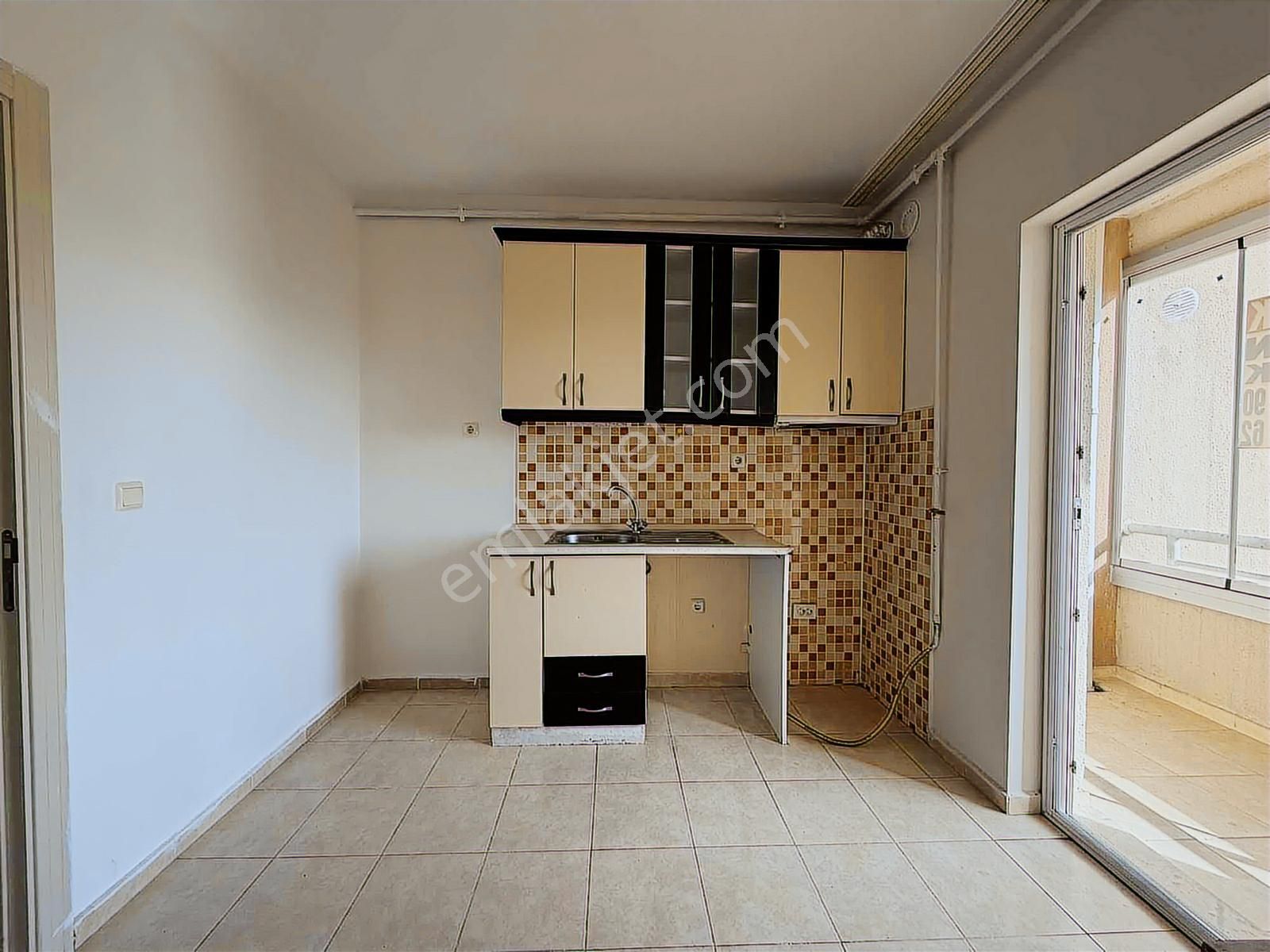 Ihlamur Adasında Park Manzaralı 2+1 - Görsel 14