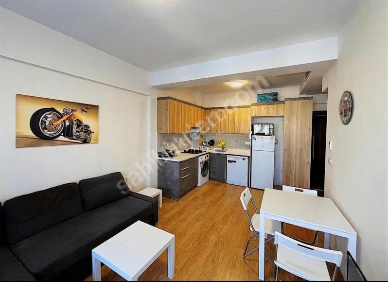 Ekpa'da Havuz Manzaralı Eşyalı Kiralık 1+1 - Görsel 2