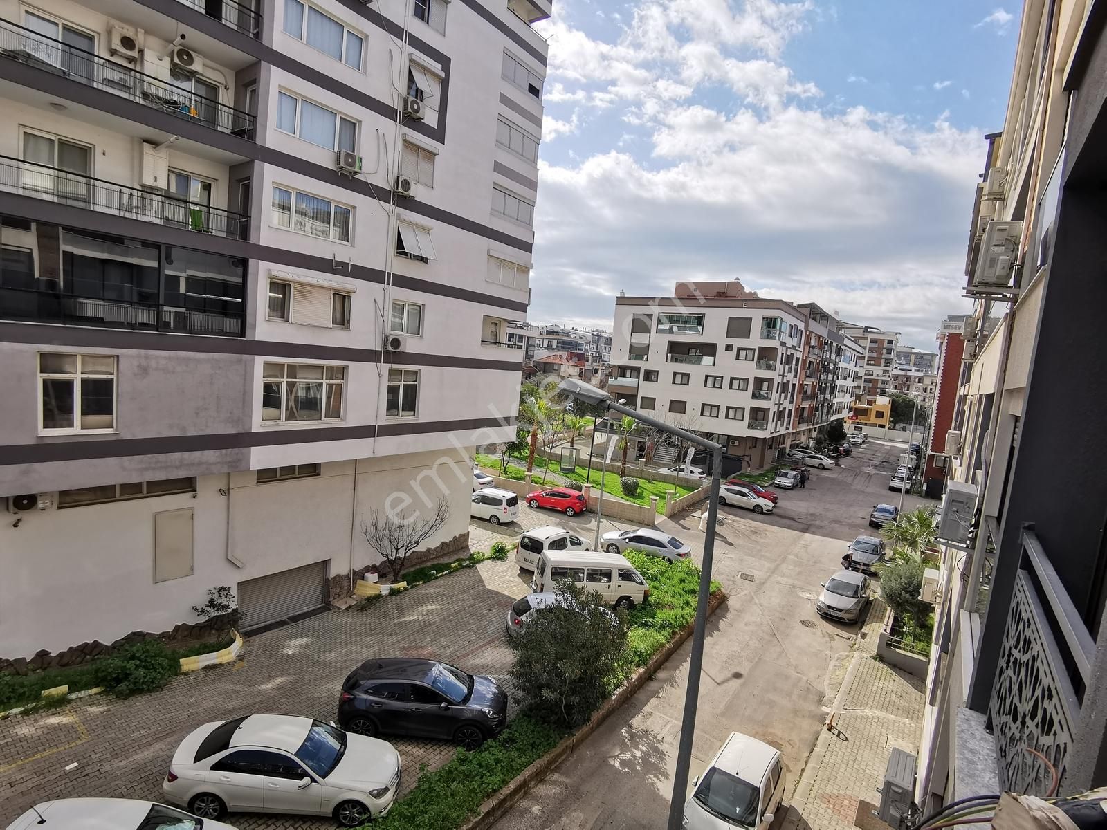 Şemikler İzban Ve Anadolu Cad.yakını Arakat Kiralık 2+1 Daire - Görsel 17