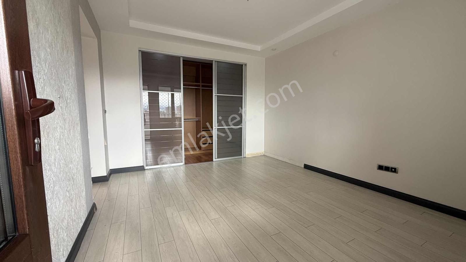 Yıldırım Beyazıt Mıx E Yakın 4+1 Kıralık Daıre - Görsel 22