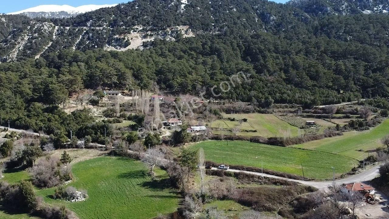 Seydikemer Yaka Mahallesinde Satılık 1163 M2 Arazi