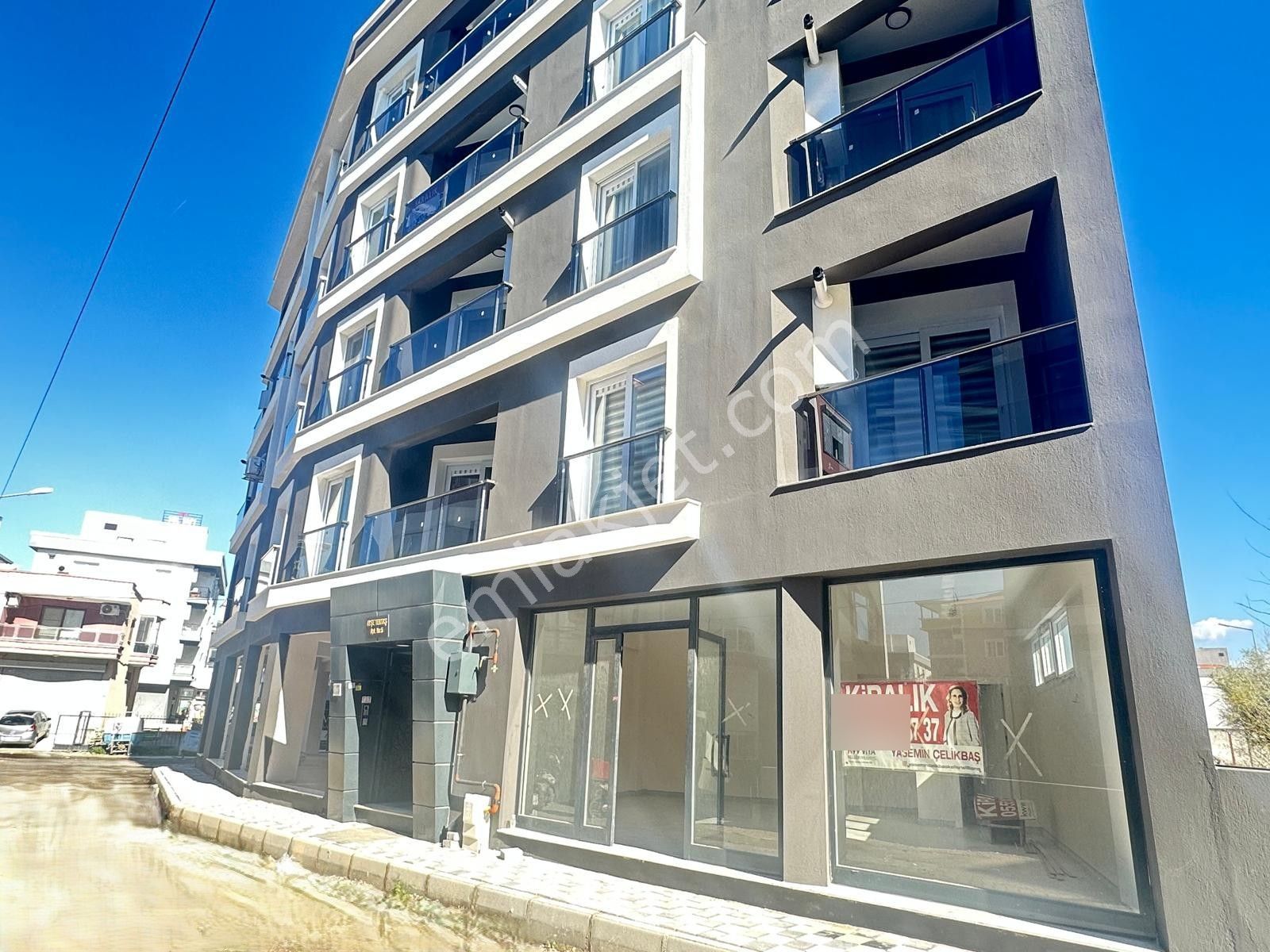 Seyrek'te Merkezi Konum Da Kiralık Dükkan