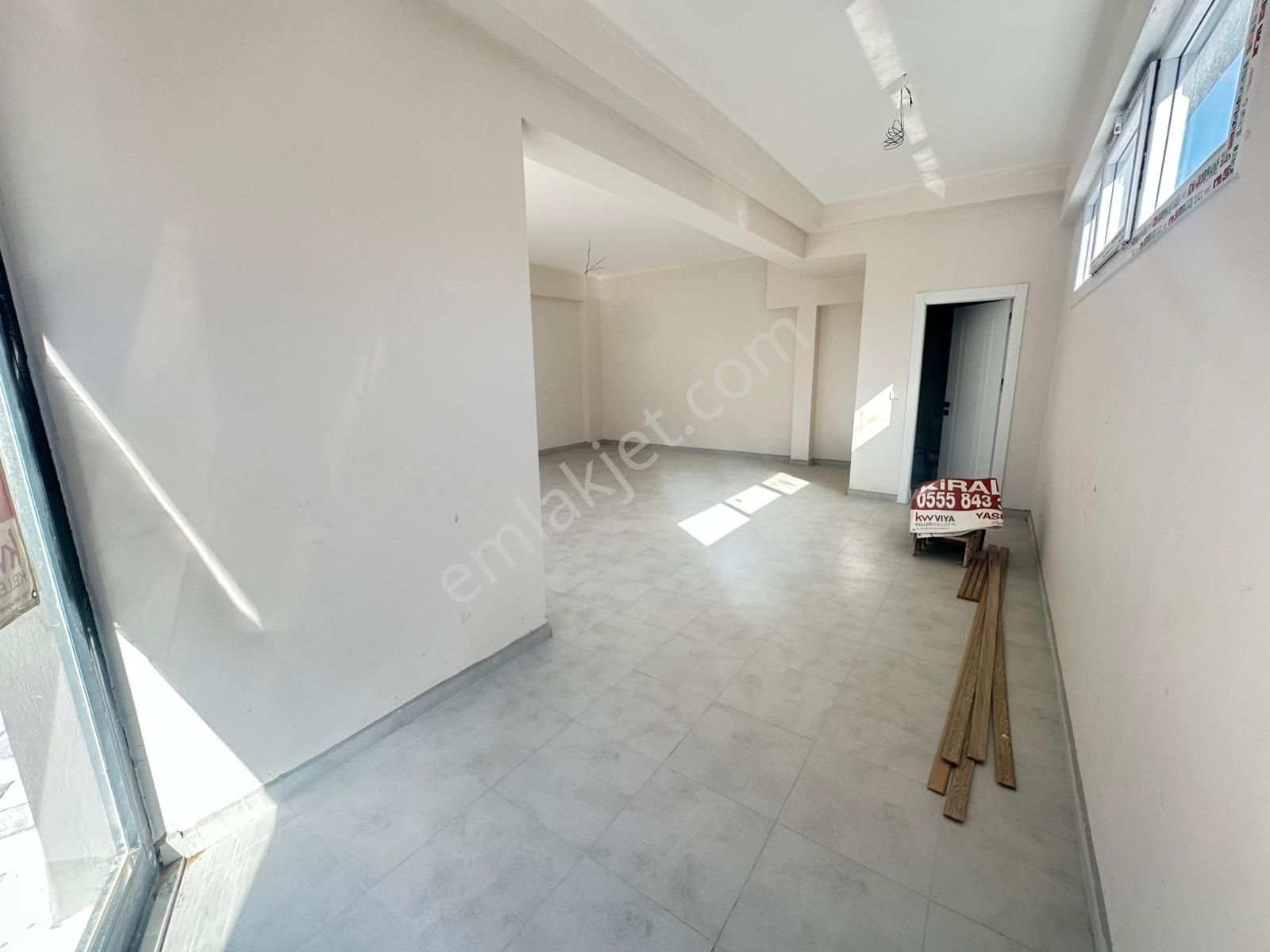 Seyrek'te Merkezi Konum Da Kiralık Dükkan - Görsel 12