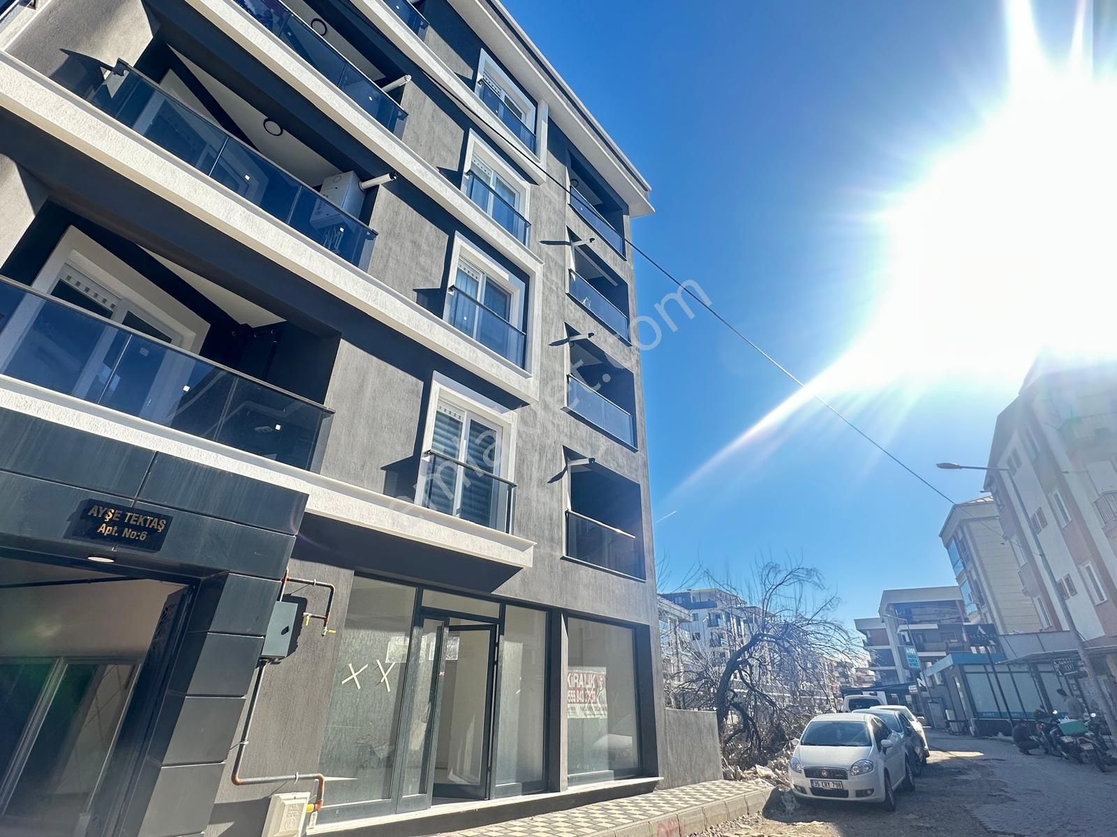 Seyrek'te Merkezi Konum Da Kiralık Dükkan - Görsel 2