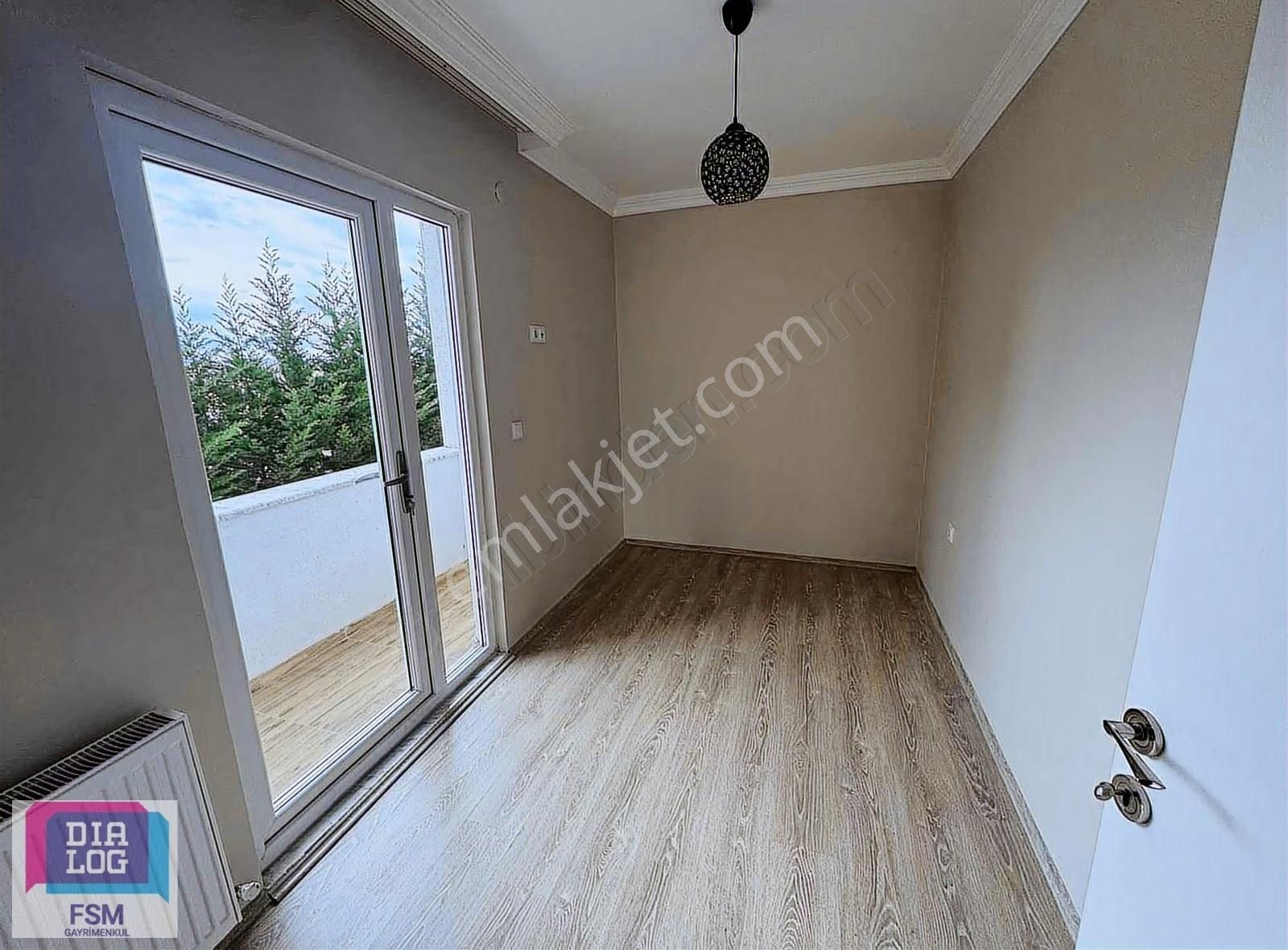 Nilüfer Kayapa Almina Velerinde Havuzlu 2+1 Satılık Daire - Görsel 6