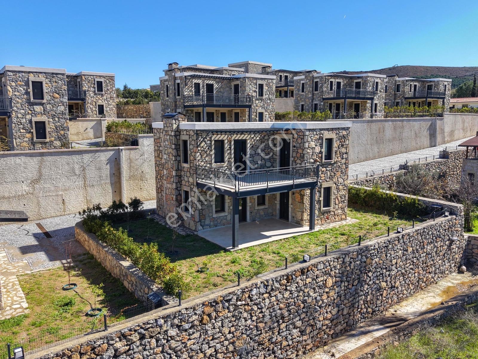 Eski Datça'da Modern Taş Mimari | 500 M² Arsa Payı 3+1 Villa - Görsel 3