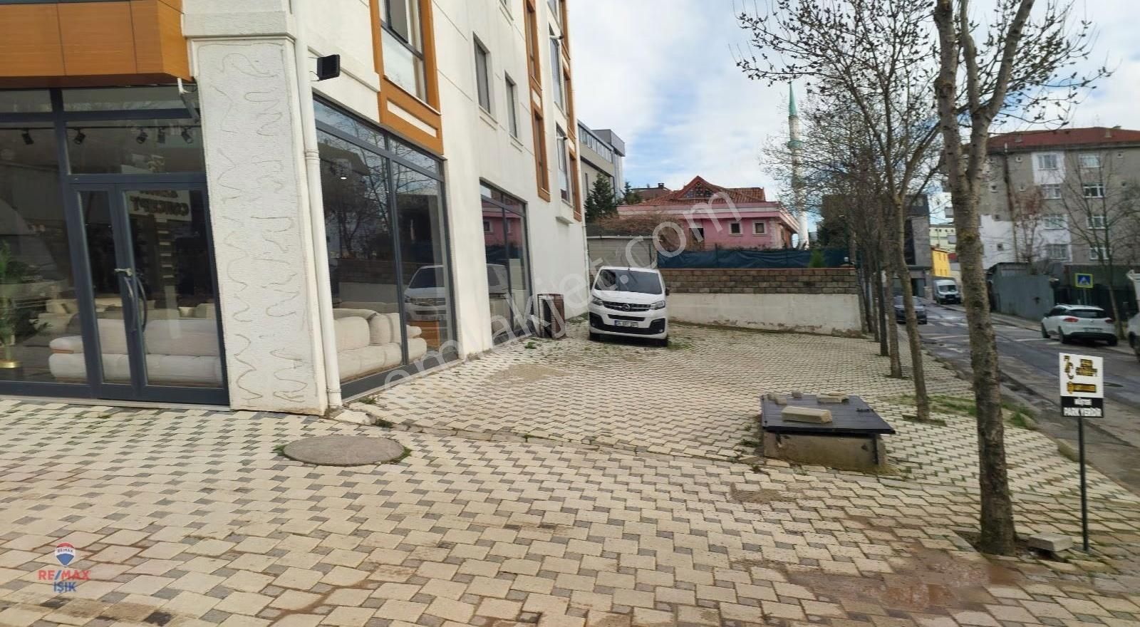 Ana Cadde Üzeri 500 M Kapalı 500 M Açık Alanlı Dükkan Mağaza - Görsel 7