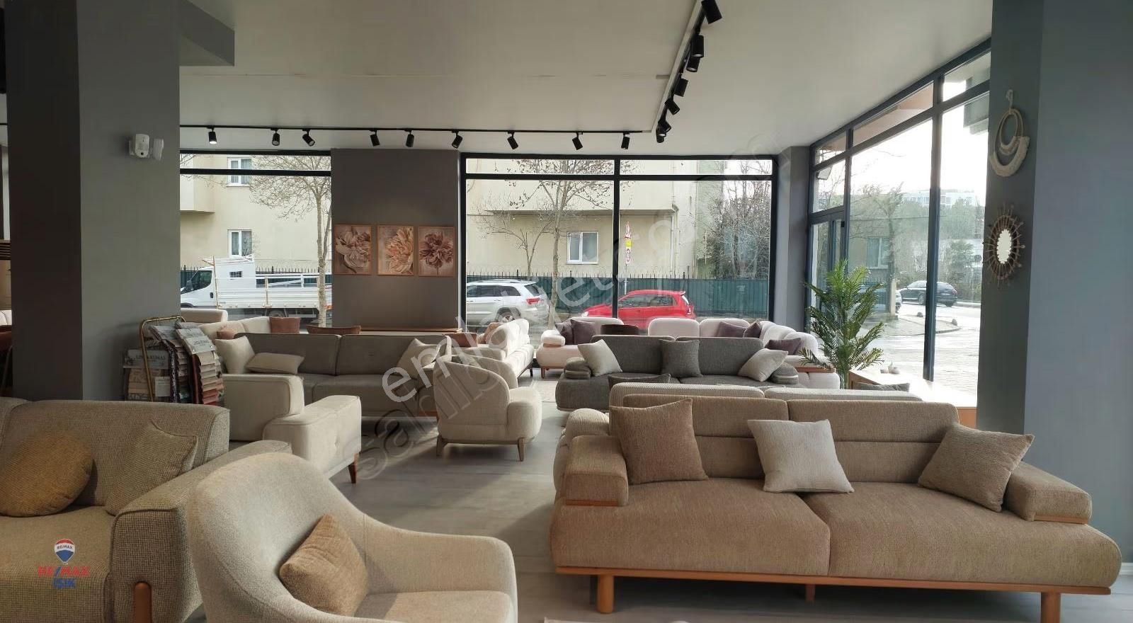 Ana Cadde Üzeri 500 M Kapalı 500 M Açık Alanlı Dükkan Mağaza - Görsel 10