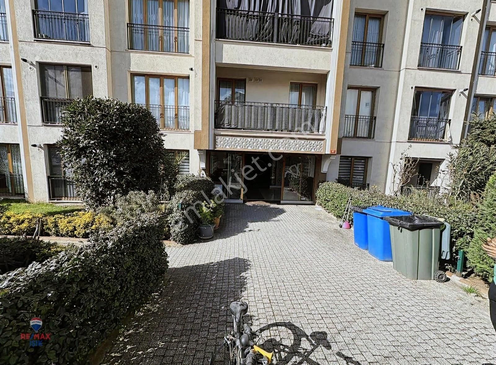Selçuklu Evleri Sitesinde Peyzaj Cepheli Satılık 2+1 Daire 115m2 - Görsel 15