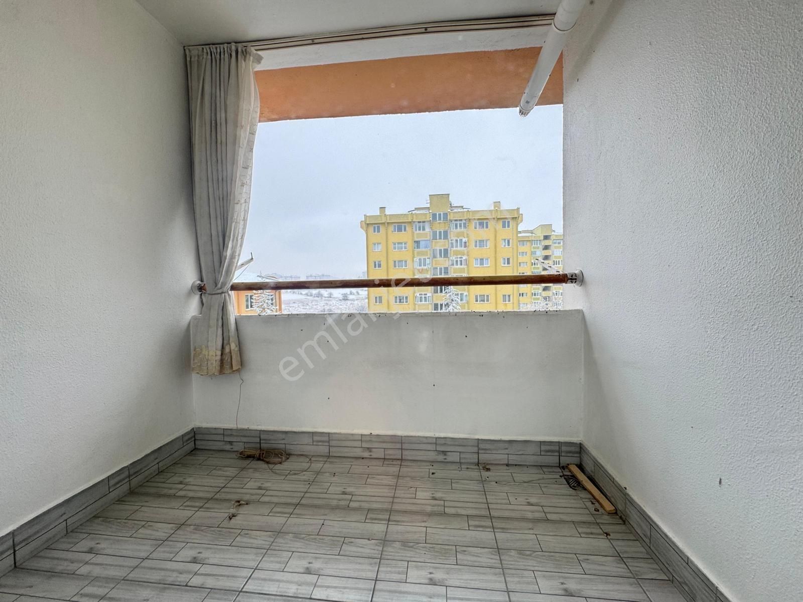 Toki 2.bölgede Geniş Ve Farah Kiralık Dairemiz - Görsel 18