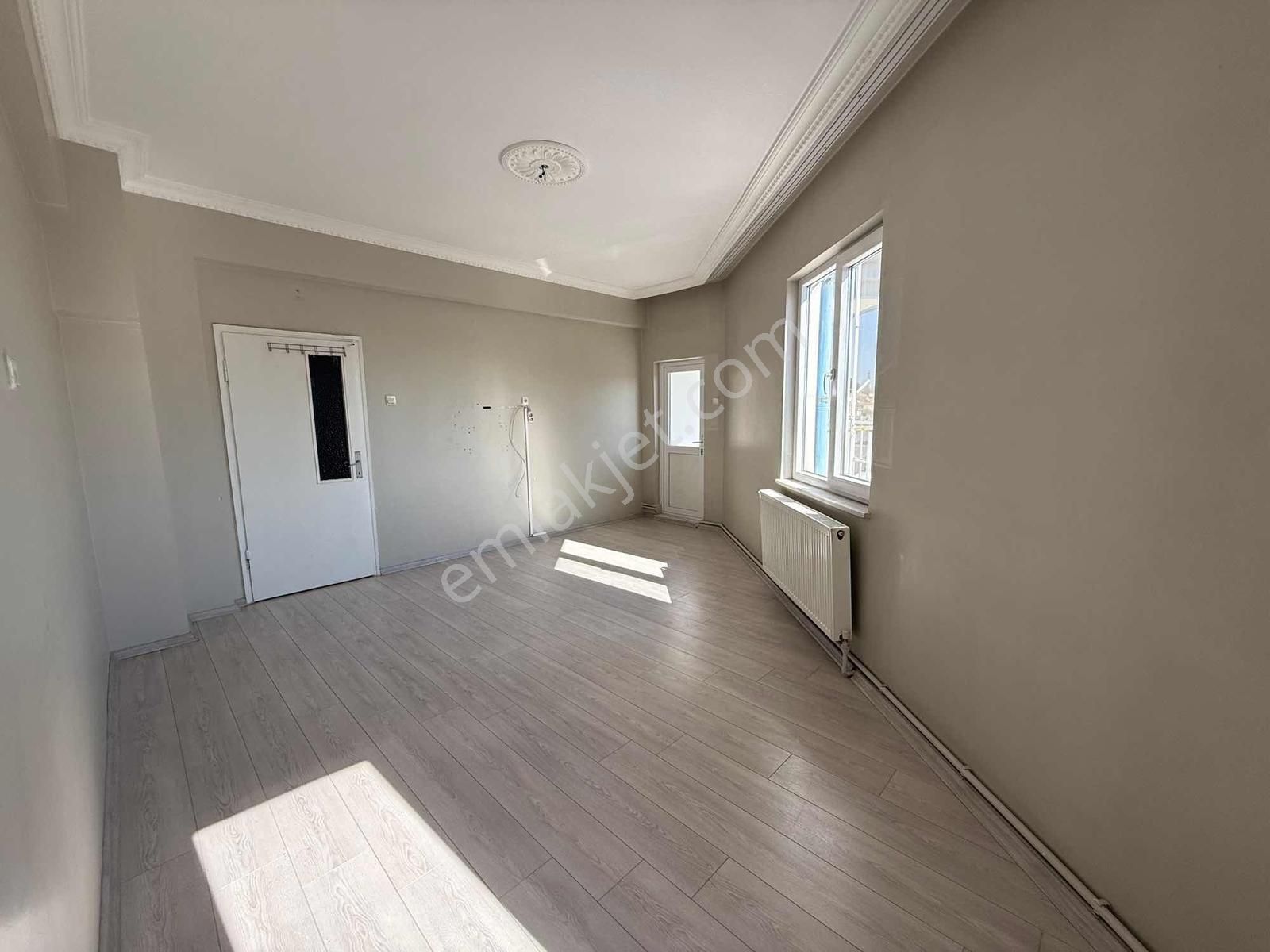 Emlak Ofisimden Argıncıkta 3+1 Bakımlı Satılık Daire - Görsel 6