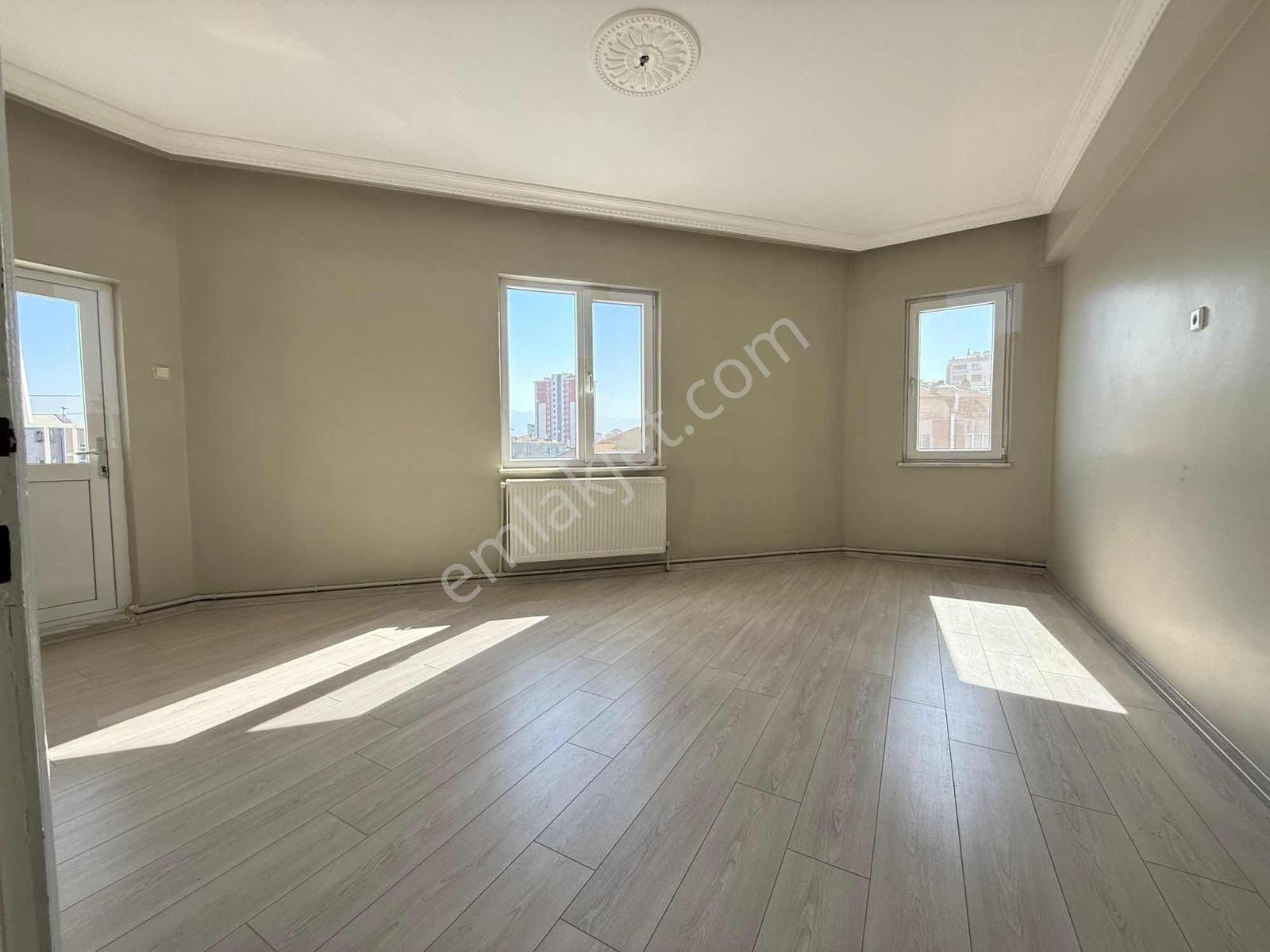 Emlak Ofisimden Argıncıkta 3+1 Bakımlı Satılık Daire - Görsel 18