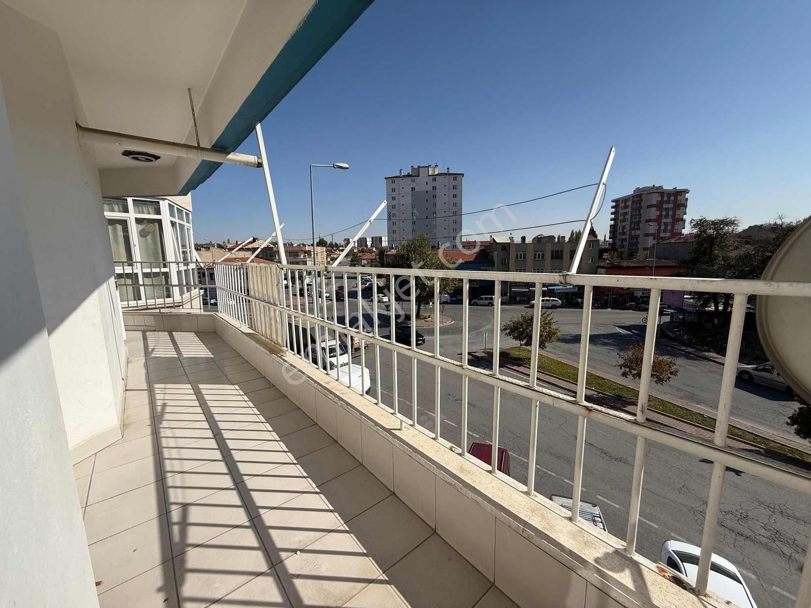 Emlak Ofisimden Argıncıkta 3+1 Bakımlı Satılık Daire - Görsel 13