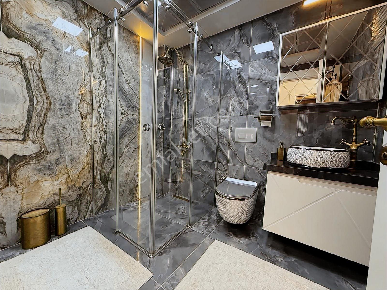 Emlak Ofisimden Turgut Reis Mah. Bölgenin En Lüks 3+1 Dairesi - Görsel 23