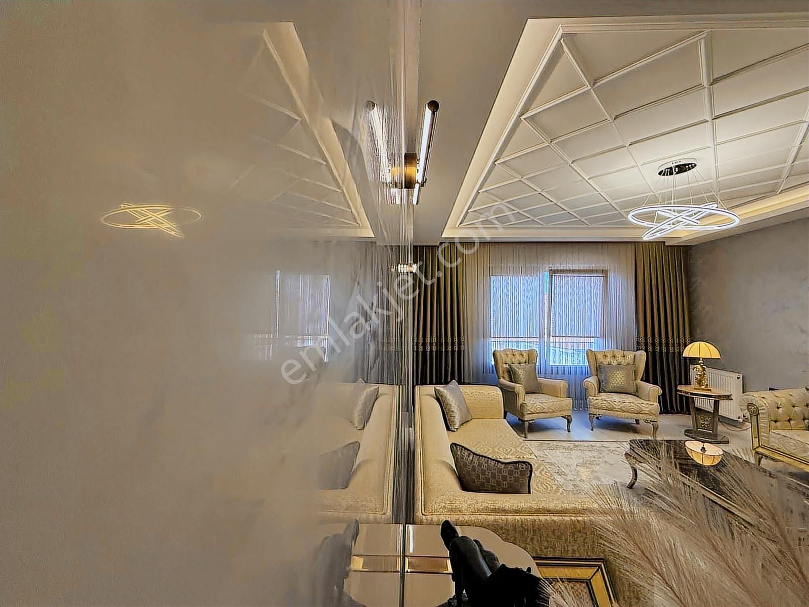 Emlak Ofisimden Turgut Reis Mah. Bölgenin En Lüks 3+1 Dairesi - Görsel 5