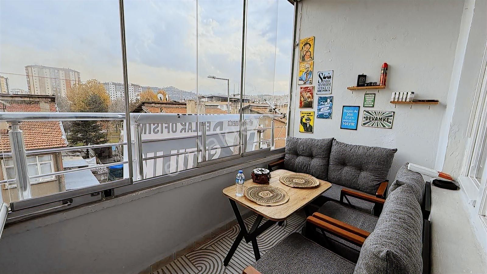 Emlak Ofisimden Hürriyet Mah 3+1 Yapılı Daire - Görsel 3