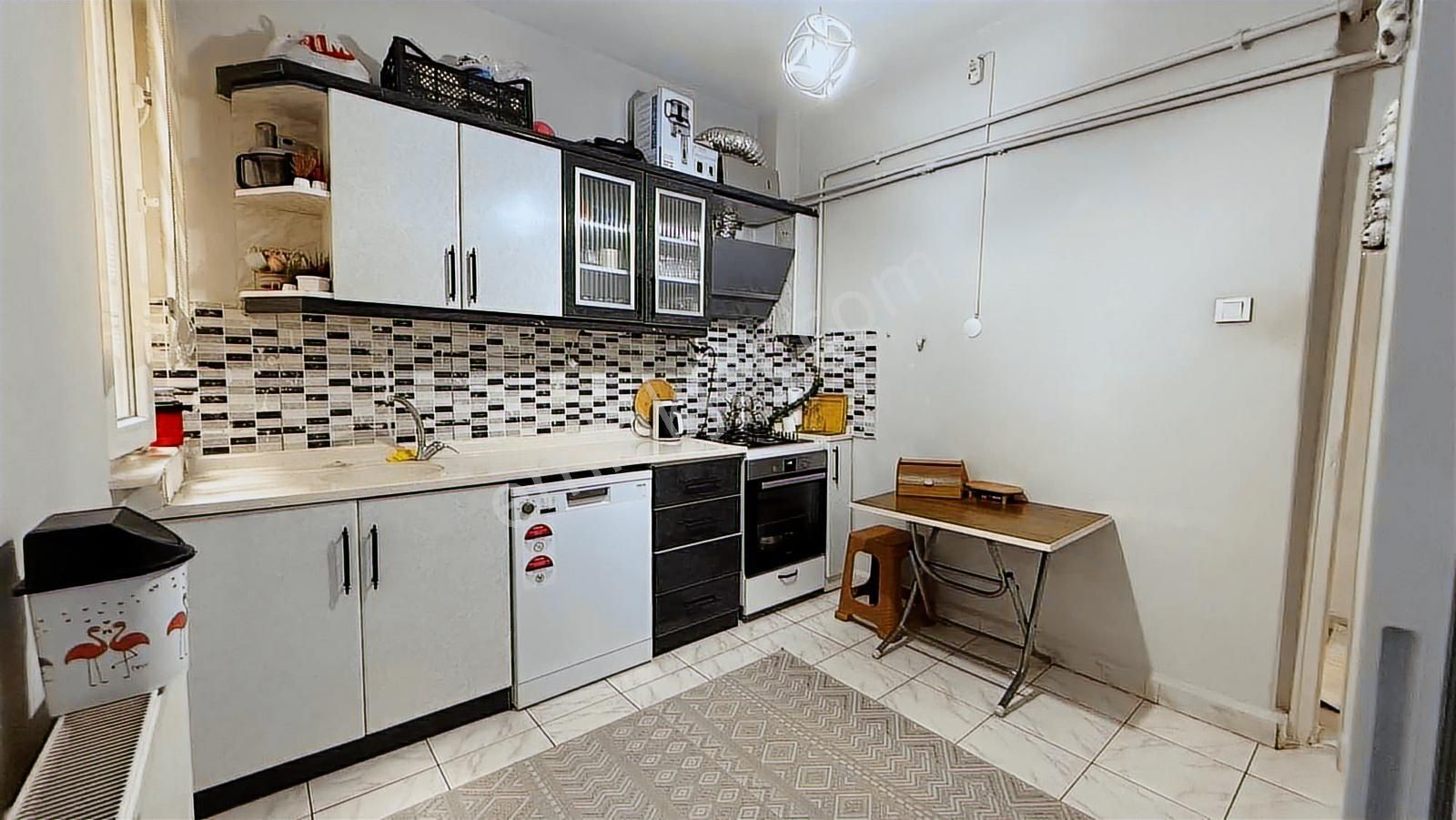 Emlak Ofisimden Hürriyet Mah 3+1 Yapılı Daire - Görsel 23