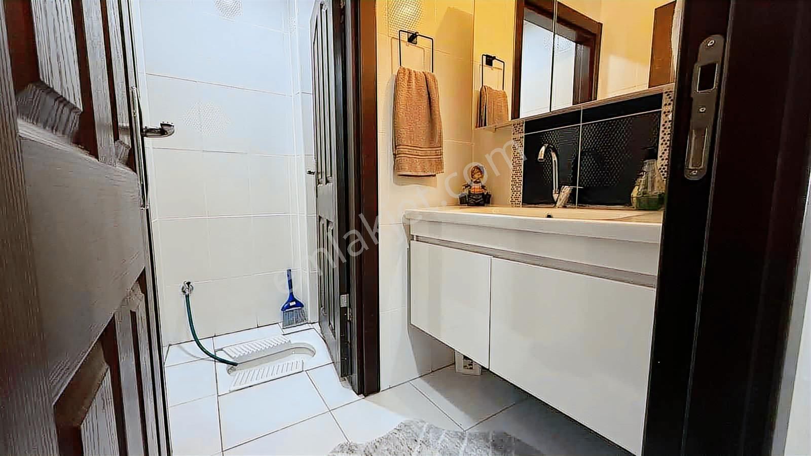 Emlak Ofisimden Esenyurt Mah. 3+1 Yapılı Daire - Görsel 11