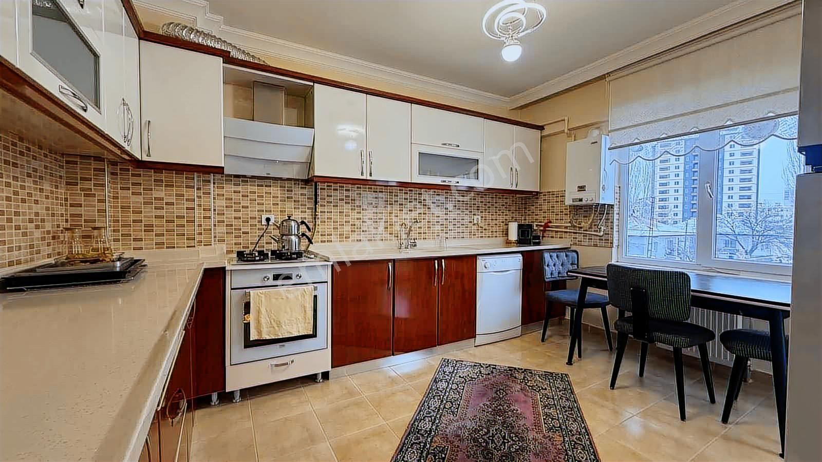 Mithatpaşa Mah. 3+1 Yapılı Daire - Görsel 28