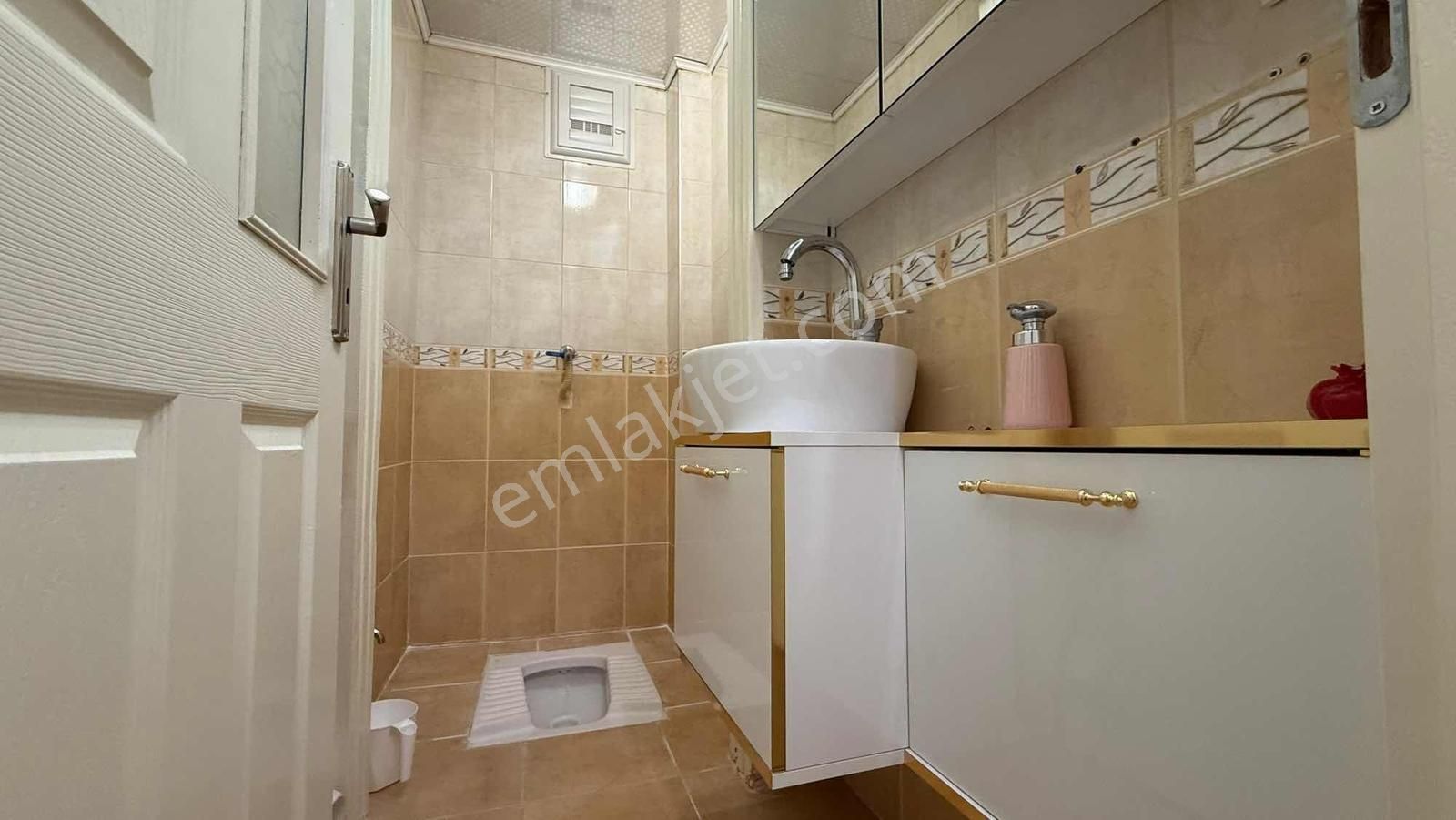 Mithatpaşa Mah. 3+1 Yapılı Daire - Görsel 7