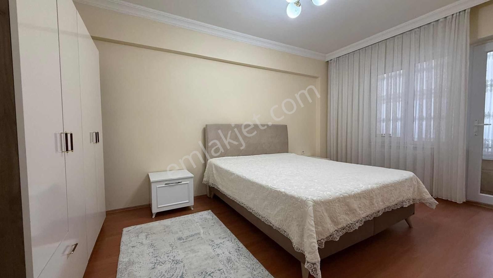 Mithatpaşa Mah. 3+1 Yapılı Daire - Görsel 5