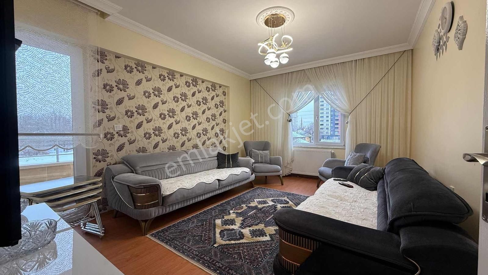 Mithatpaşa Mah. 3+1 Yapılı Daire - Görsel 32