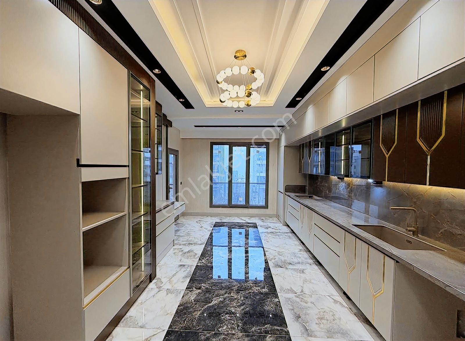 Vizyon Gayrimenkul Den Doğukentte Ultra Lüks 4+1