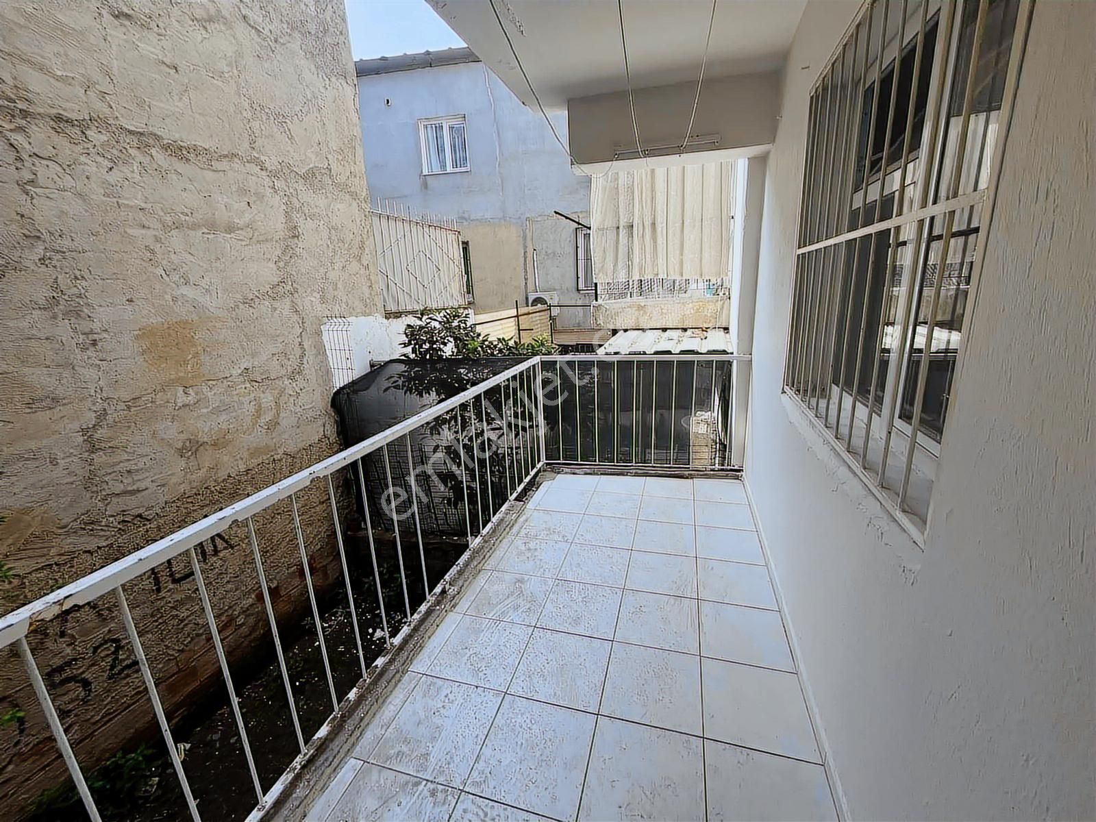 Latife Hnm Mah Geniş 2+1 Kiralık Daire Temiz Ve Kullanışlı - Görsel 16
