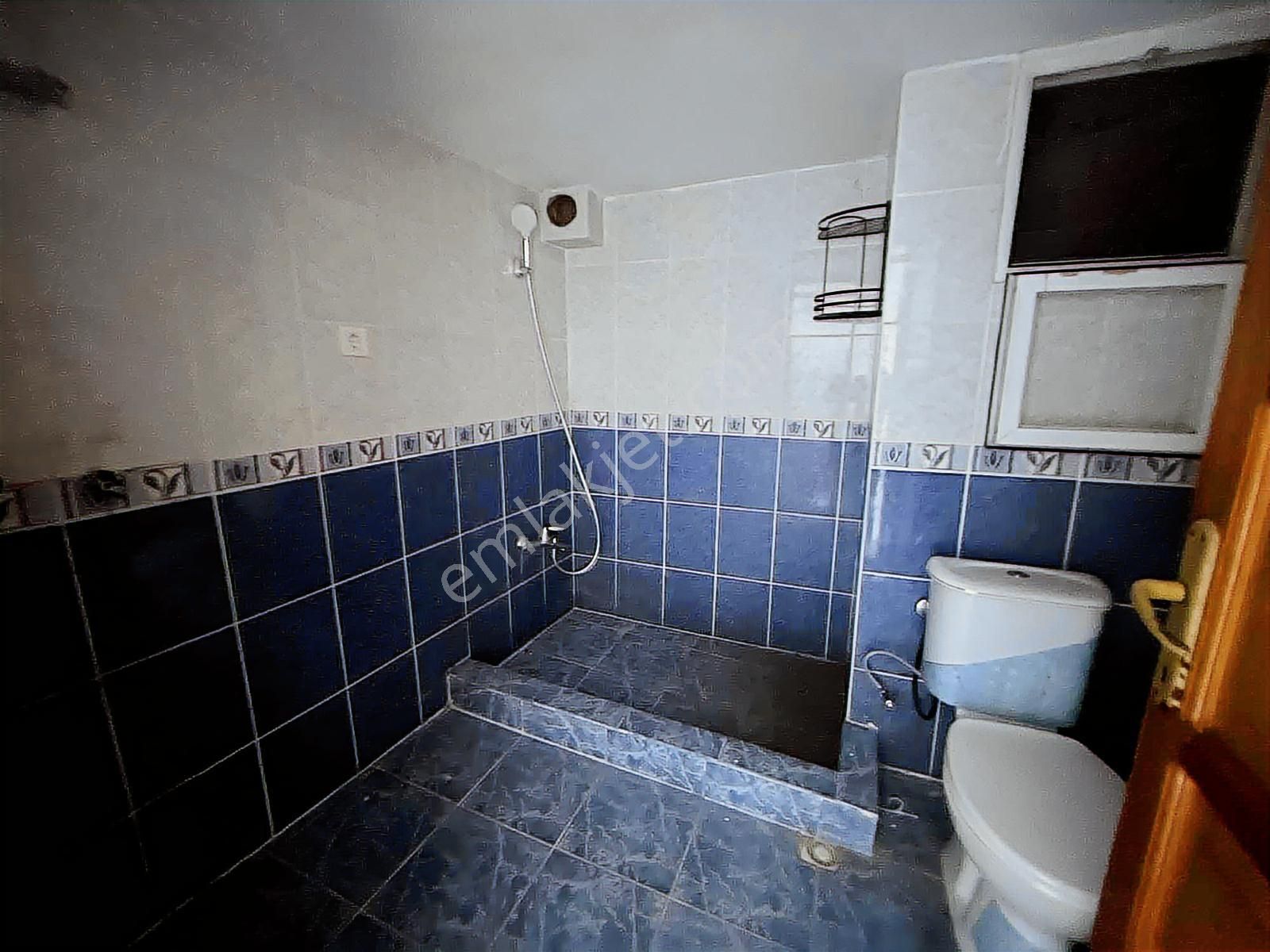 Latife Hnm Mah Geniş 2+1 Kiralık Daire Temiz Ve Kullanışlı - Görsel 2
